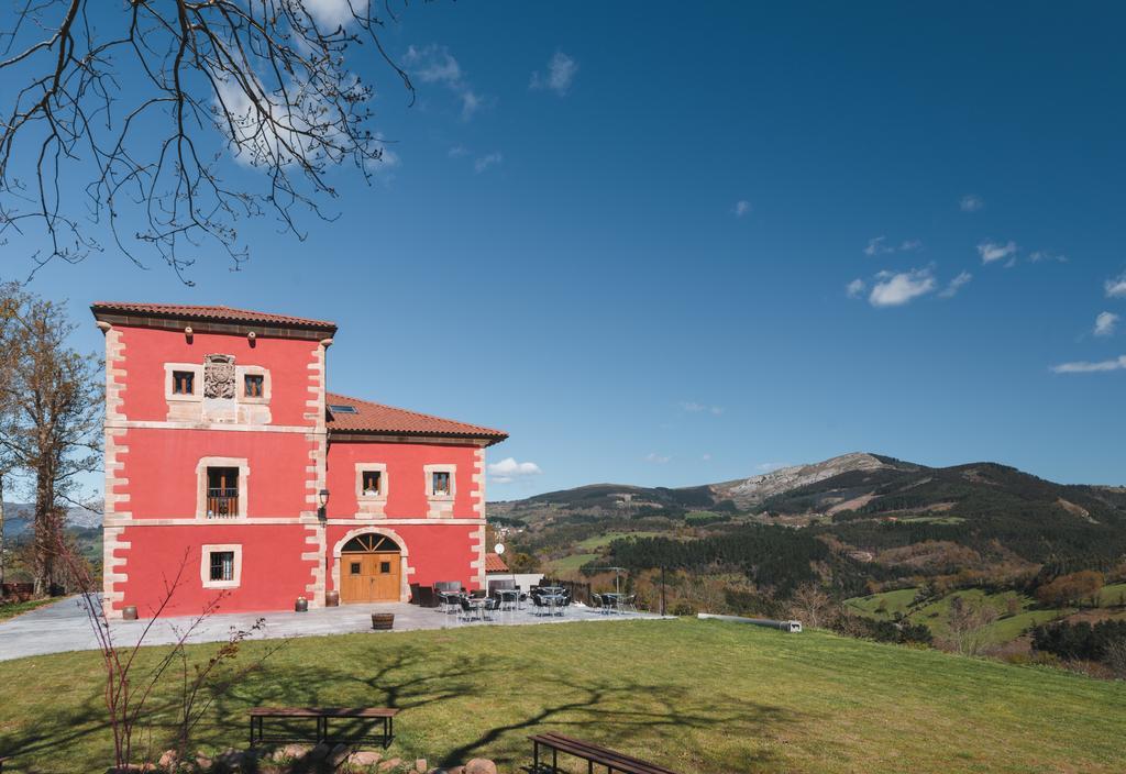 Palacio Horkasitas Willa Artzentales Zewnętrze zdjęcie